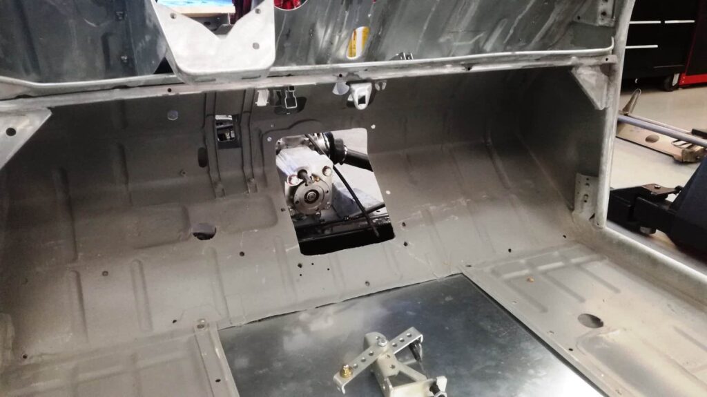 Citroen 2CV 4x4 conversion by Louis Barbour