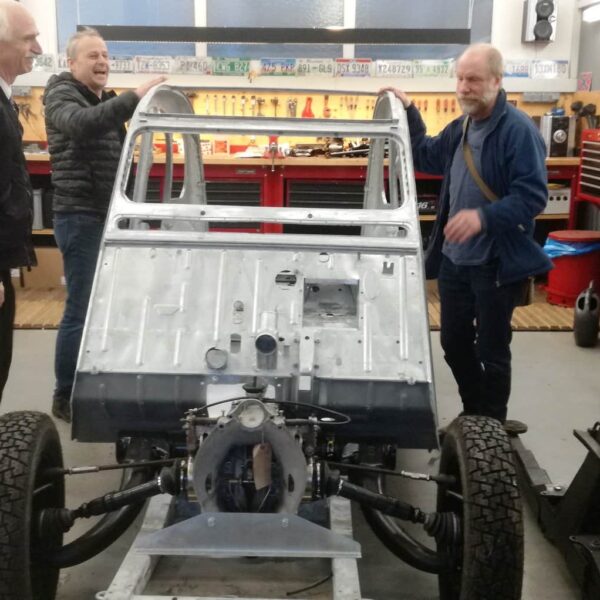 Citroen 2CV 4x4 conversion by Louis Barbour